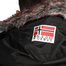  Geographical Norway Cluses_man_black