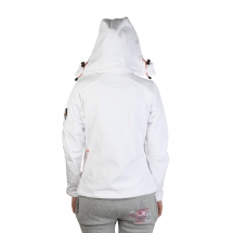  Geographical Norway Tamara_woman_white