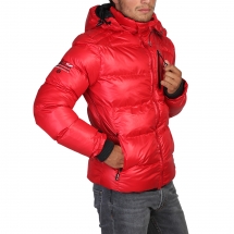  Geographical Norway Deep_man_red