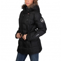  Geographical Norway Archipel_woman_black