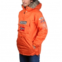  Geographical Norway Building_man_orange