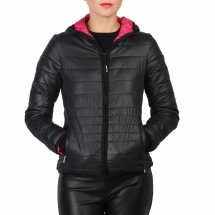  Geographical Norway Crocodile_woman_black