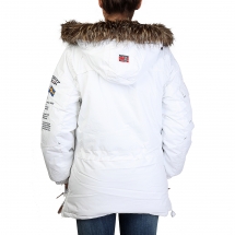  Geographical Norway Bulbeuse_woman_white